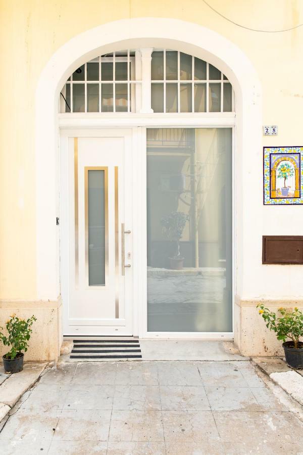 Loft In Balestrate Vicino Al Mare - Rental Beb Exterior foto